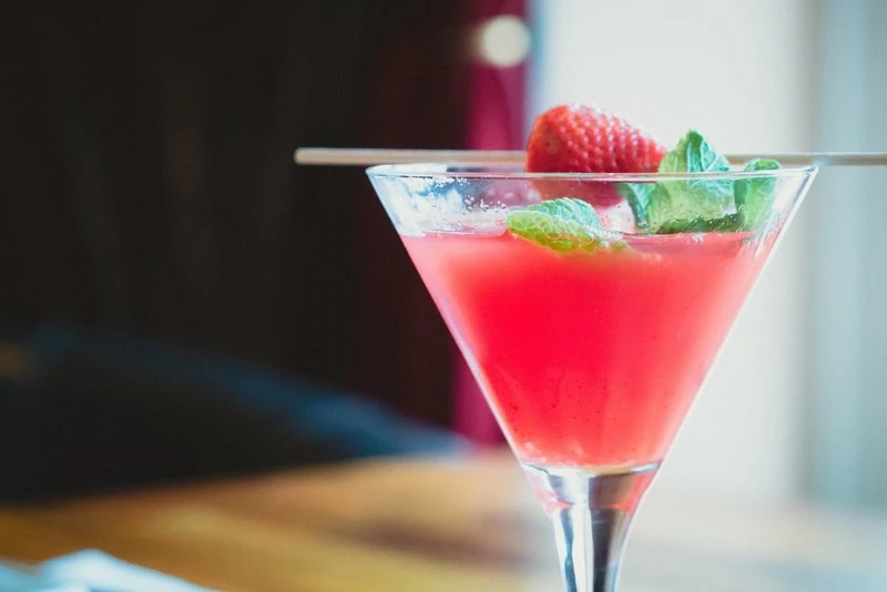 Rezept für Strawberry Daiquiri und die Geschichte des Cocktails