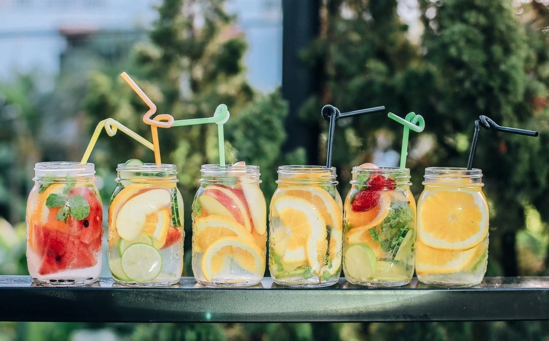  Selbstgemachte Cocktail-Deko macht den Unterschied